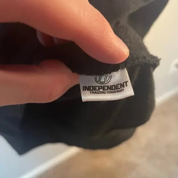 Phoebe Bridgers Dragon Pullover Hoodie Authentic 2XL Black Stars Moon Sweatshirt - Picture 13 of 13